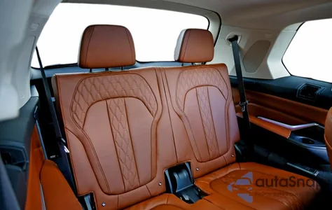 2019 BMW X7 xDrive40I from USA, damaged, VIN 5UXCW2C51KL082903